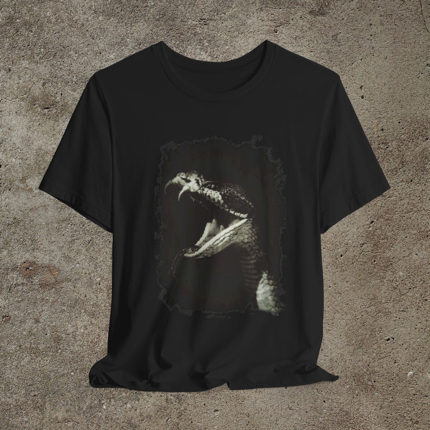 Cobra Shirt, Snake Vintage Distressed  Graphic Print T-Shirt, Unisex Grunge Tee