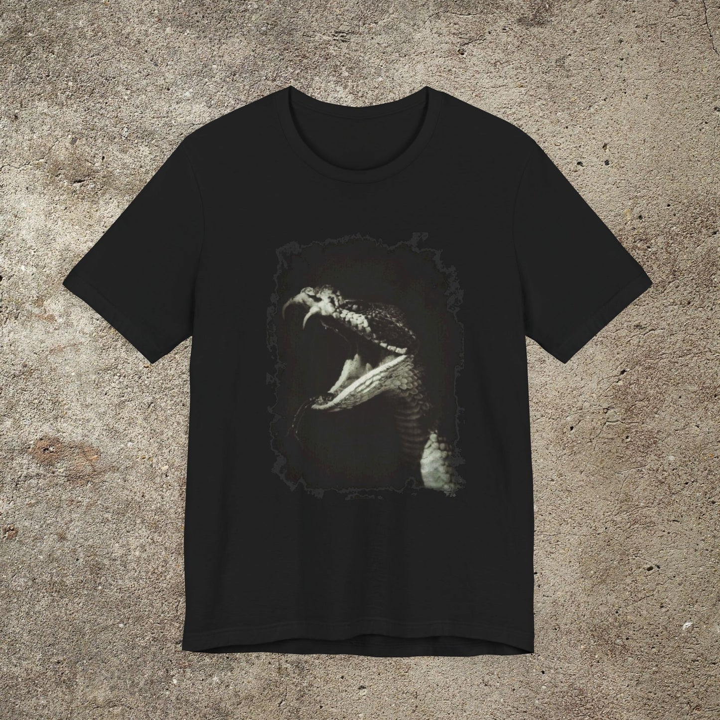 Cobra Shirt, Snake Vintage Distressed  Graphic Print T-Shirt, Unisex Grunge Tee
