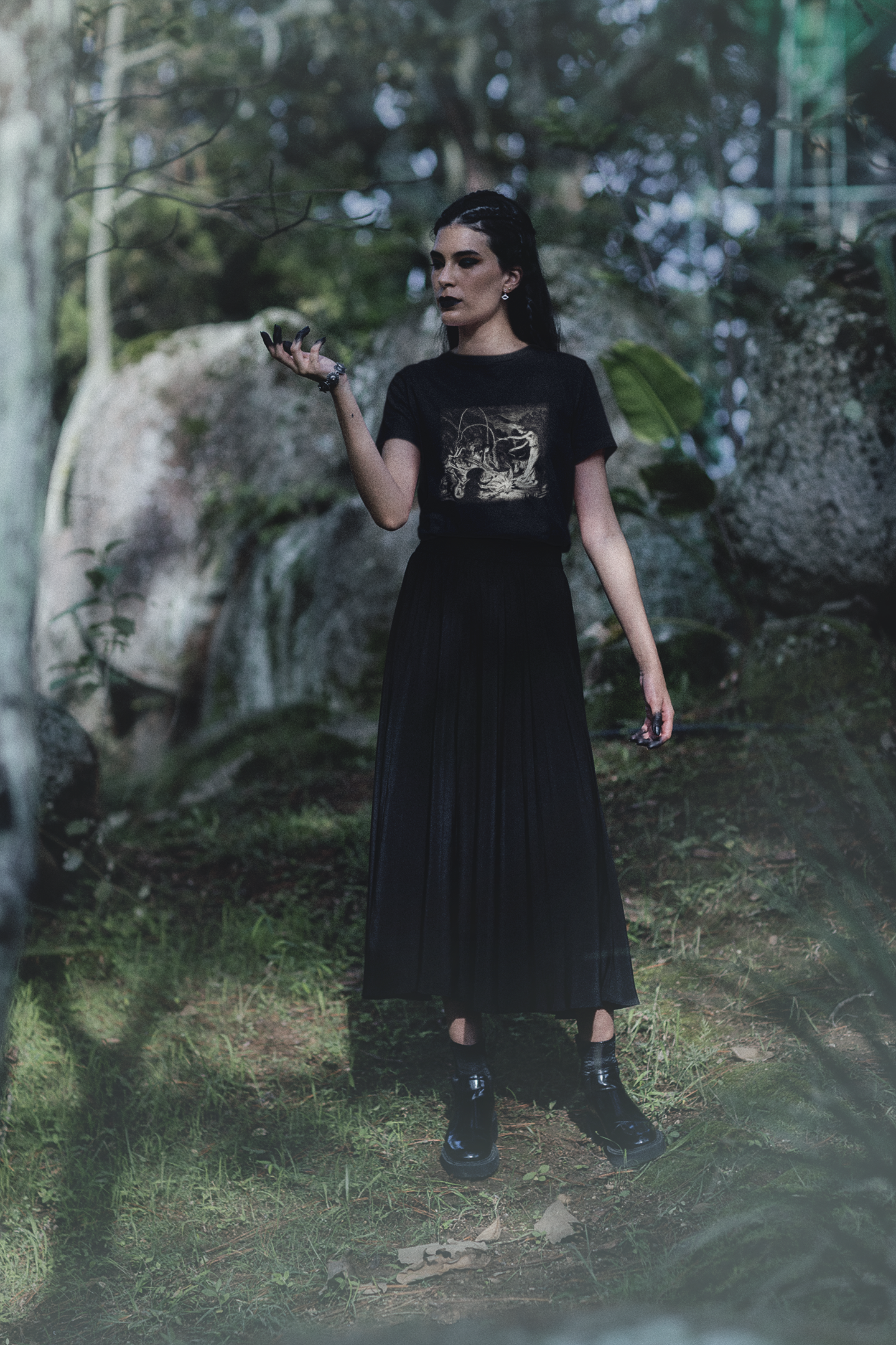 witchcraft graphic print t-shirt, occult tee, la sorcere, conjuring, witch print